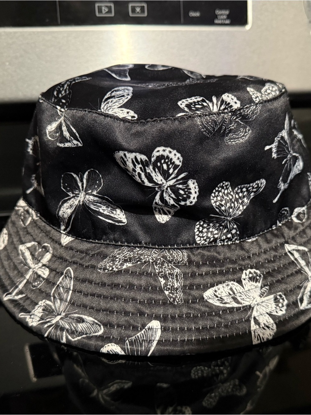 Butterflies bucket hat